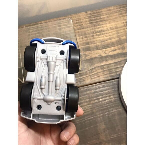 Fisher Price Little People DC Super Friends Batman Car And Figure - Picture 7 of 7